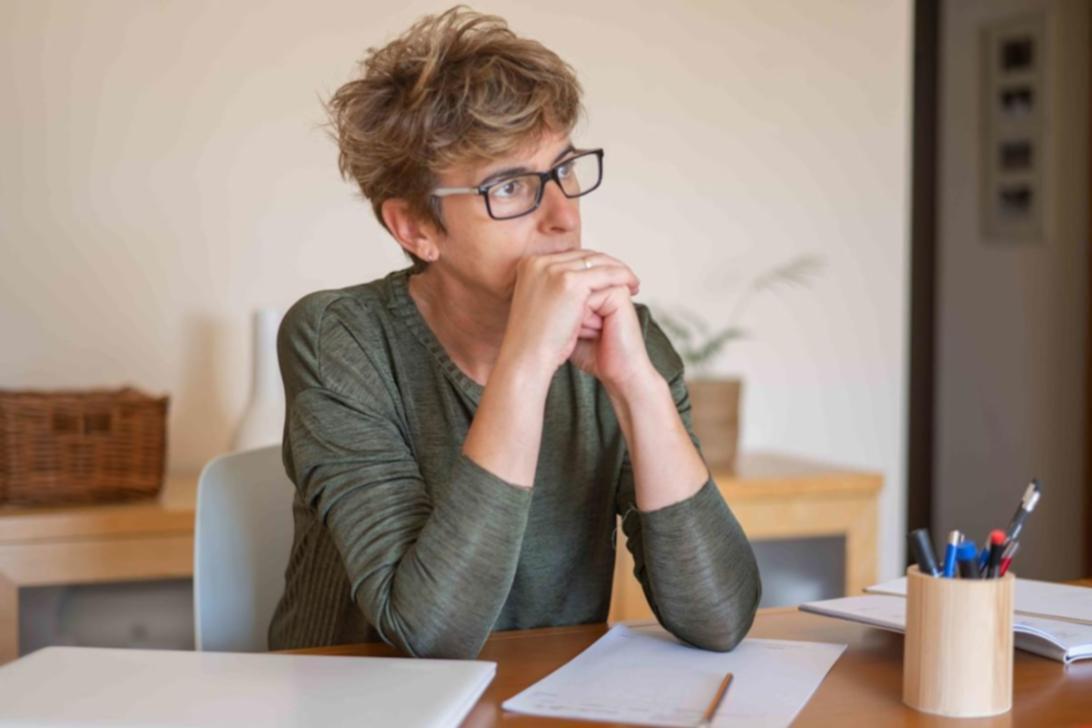 Menschen arbeiten gemeinsam an persönlicher Entwicklung